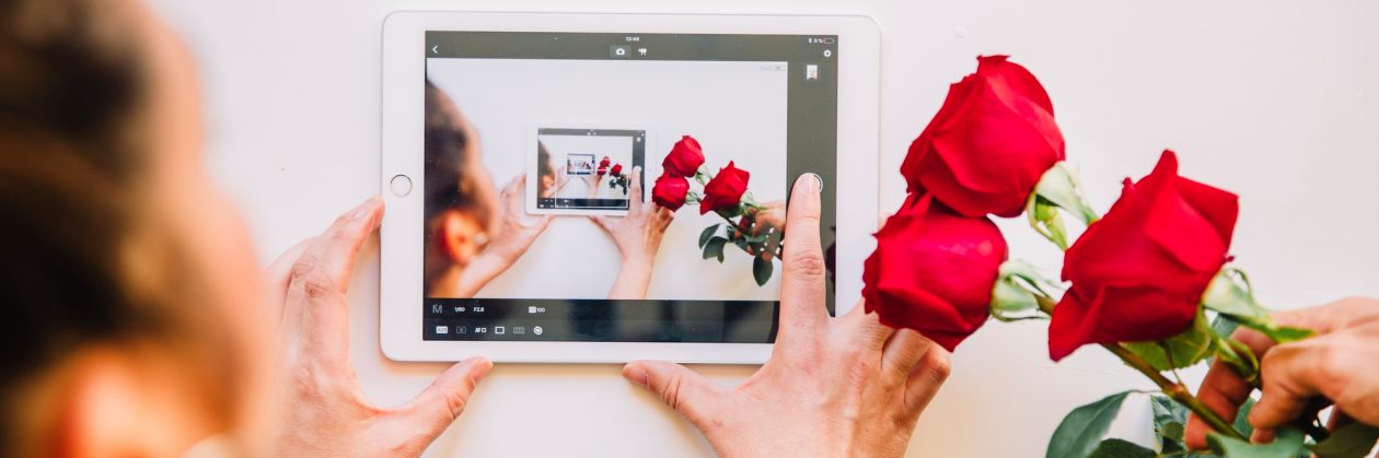 随时随地畅享在线约会体验在香港